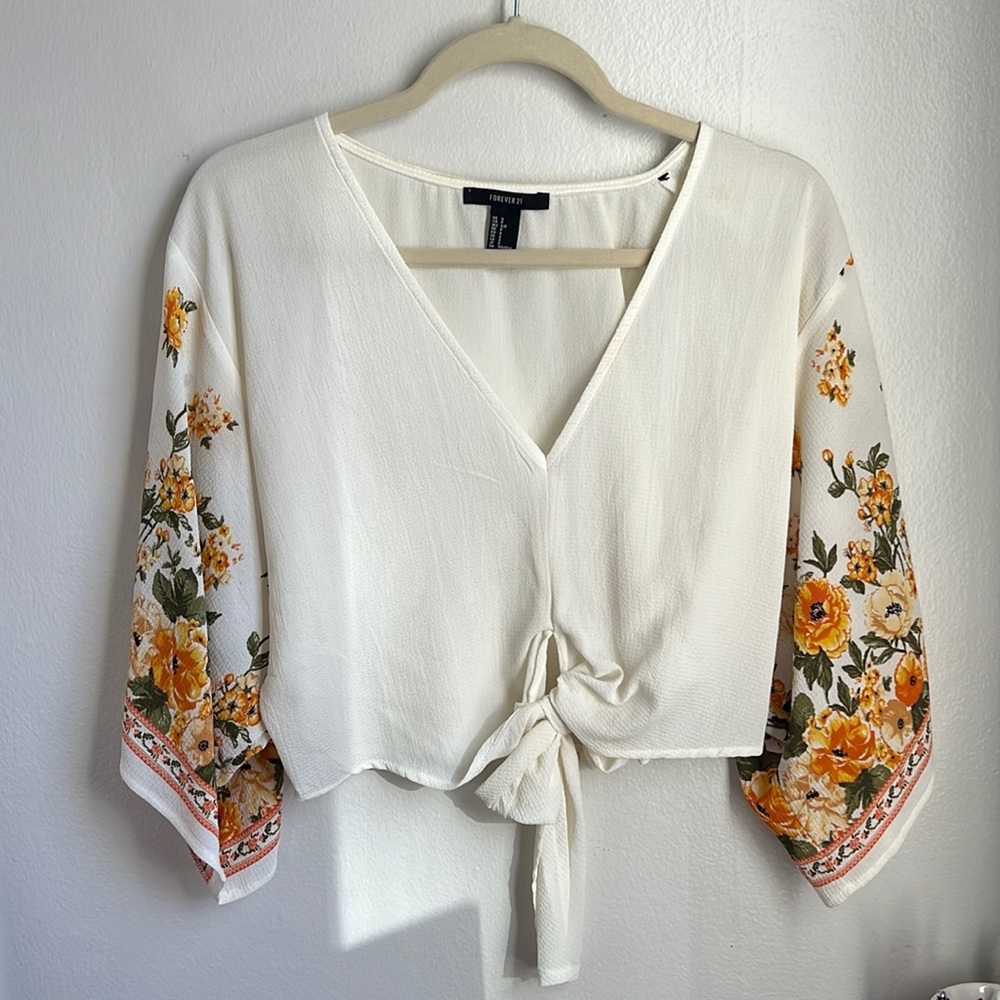 Floral flowy boho top